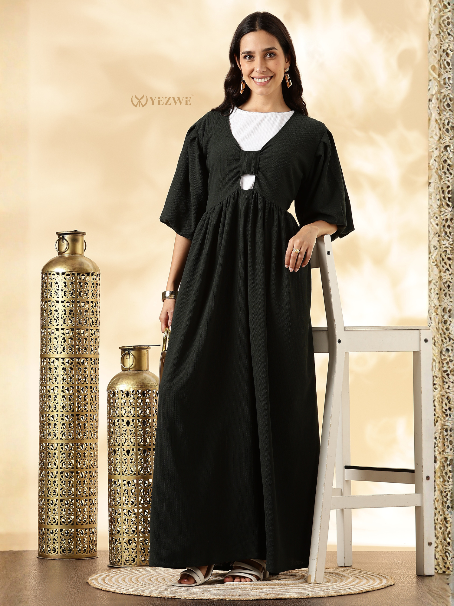 YEZWE Modest Maxi Dress in Black with Flowy Sleeves and a Cutout Detail for Elegant Styling