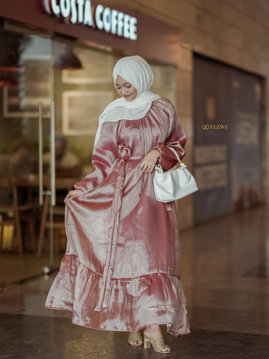 WHAT IS MODEST FASHION?