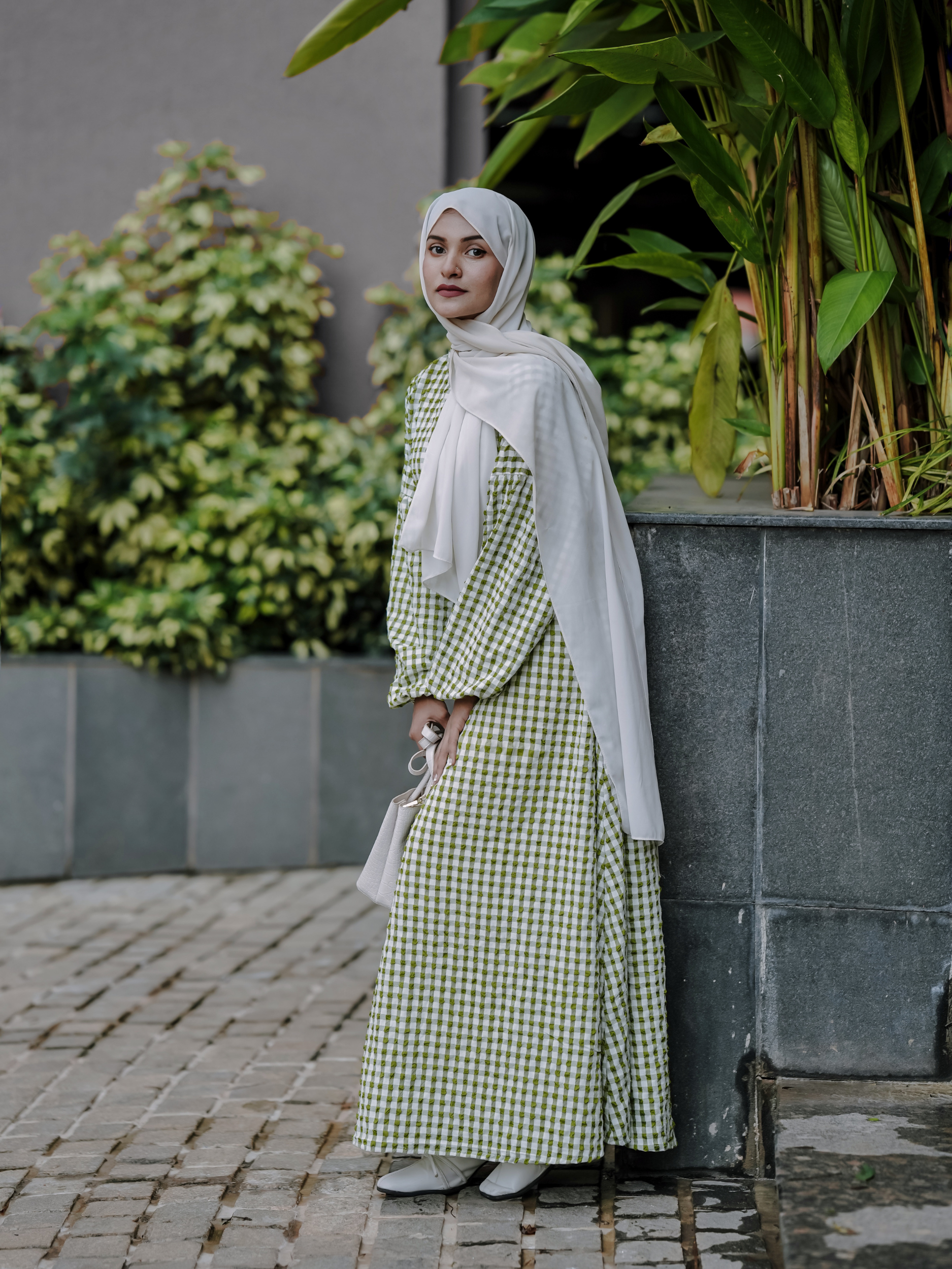 Yezwe Green Textured Maxi Dress With Cloth Belt - Modest Wear