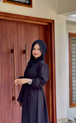 Yezwe Black Textured  Maxi Dress with Belt - Modest Wear