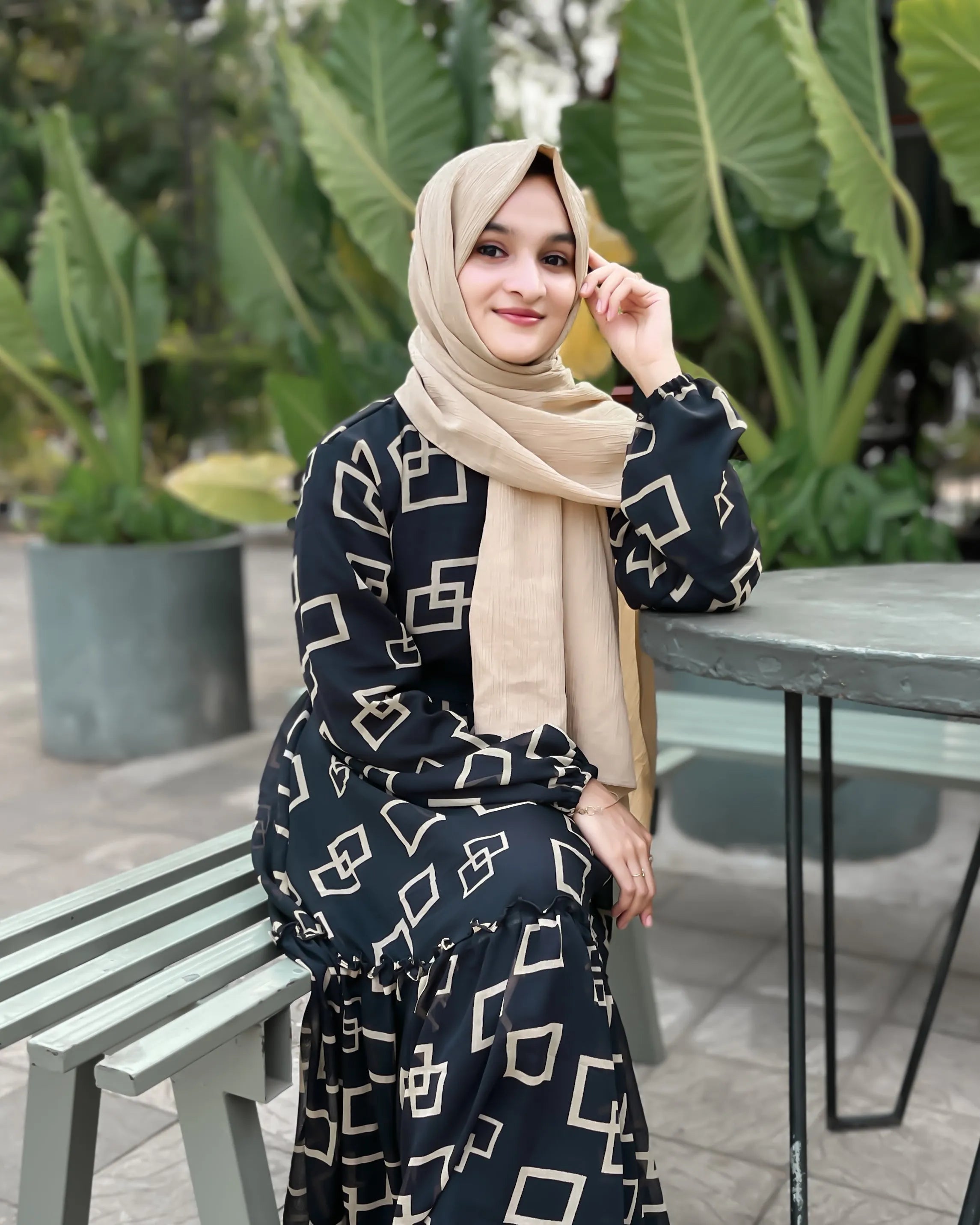 Yezwe Black Maxi Dress Modest Wear with Geometric Print and Elegant Design for Stylish Comfort