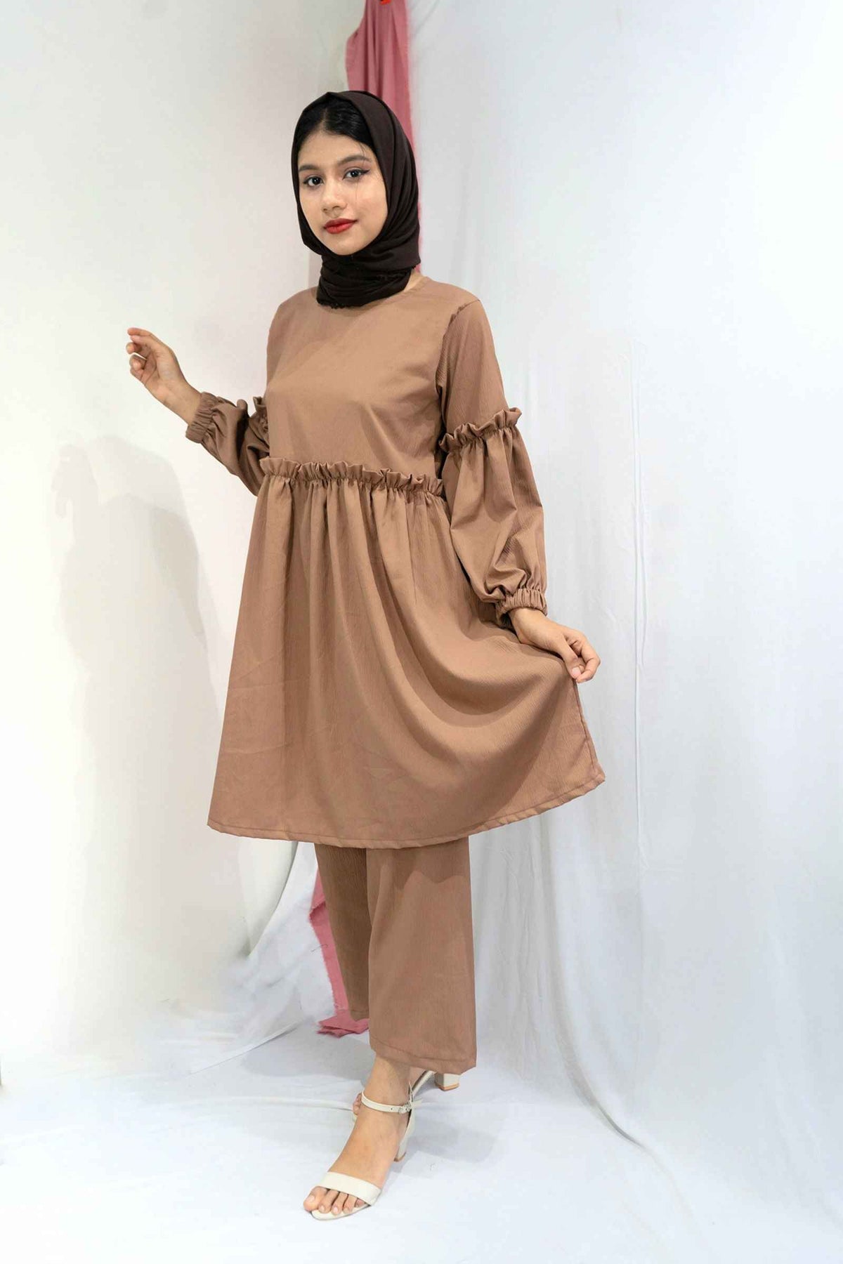 Yezwe Brown Co-ord Set Modest Wear featuring a flowy top with puff sleeves and matching pants for a stylish look