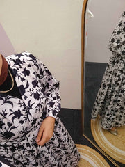 V-Neck Floral Black and White Classy Maxi Dress-YEZWE MODEST WEAR