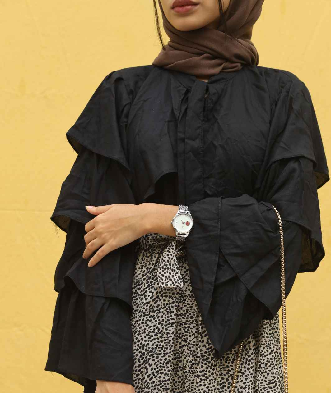 Yezwe modest co-ord set featuring a stylish black top with ruffled sleeves and a trendy printed pant.