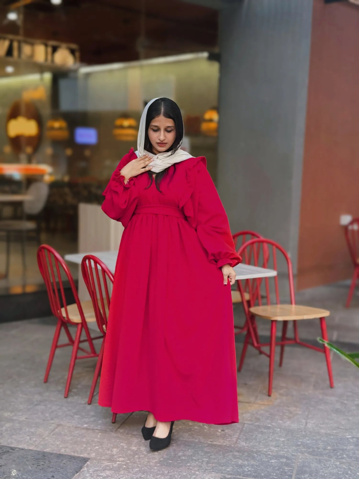 Yezwe Reddish Maroon Maxi Dress with Long Sleeves and Flowy Design for Casual Outings