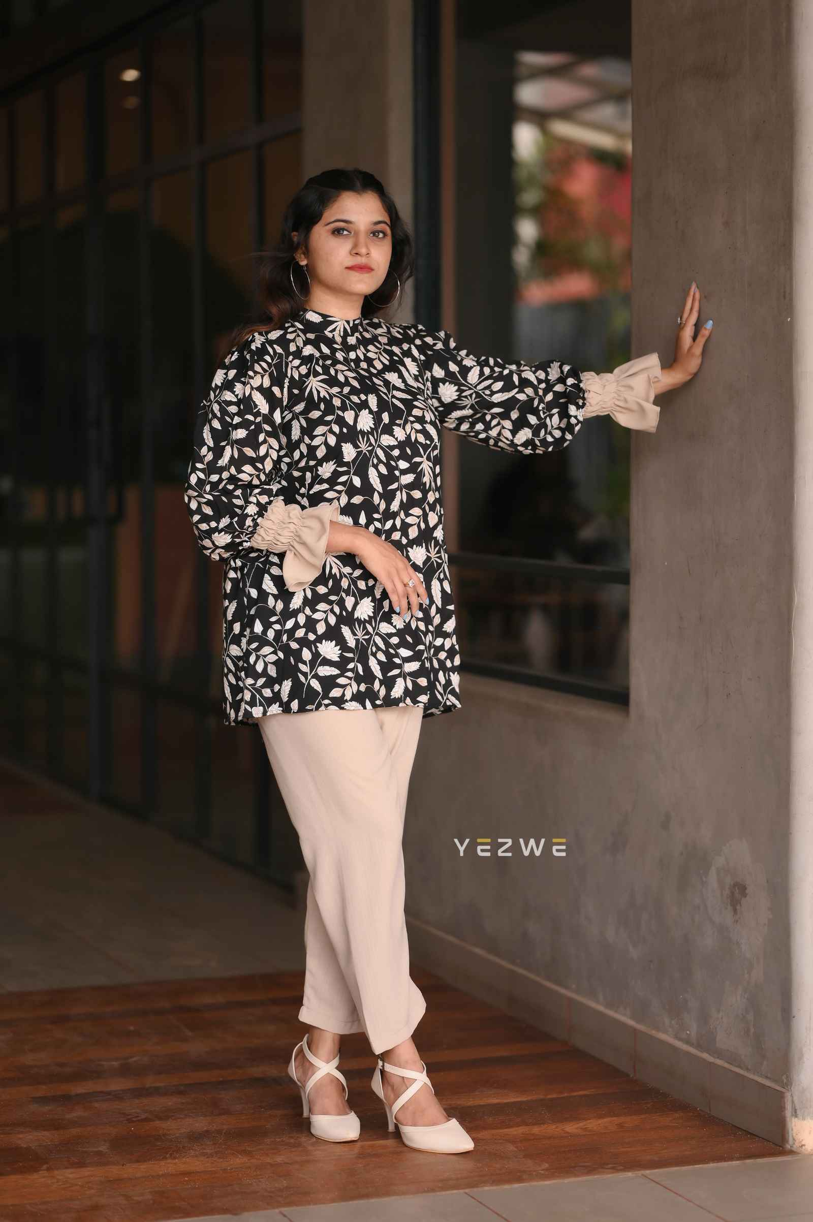 Modest floral print co-ord set featuring a stylish top and elegant pants from Yezwe