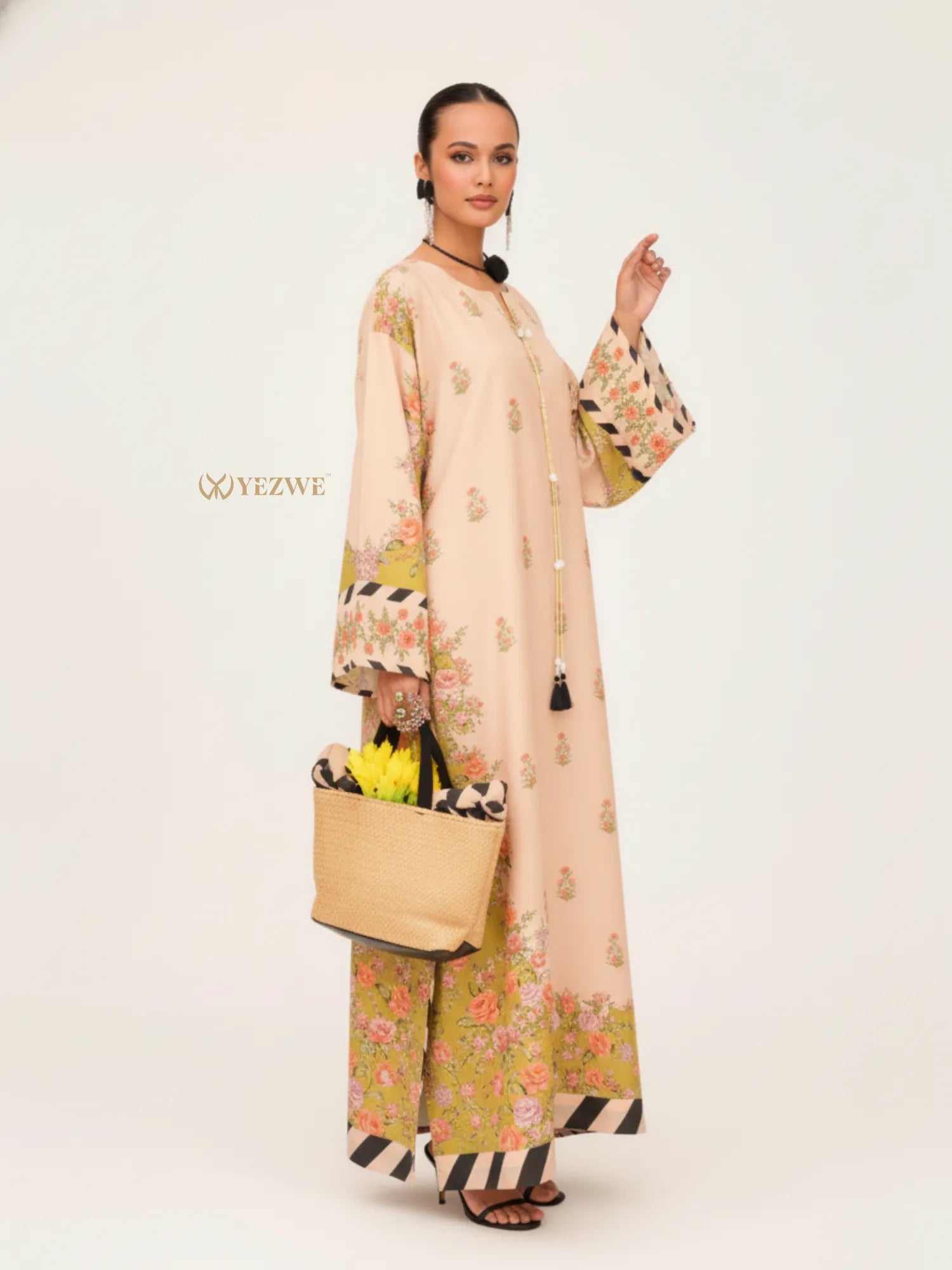 Elegant YEZWE Modest Jalabiya Maxi Dress with Floral Design and Bell Sleeves for Stylish Occasions