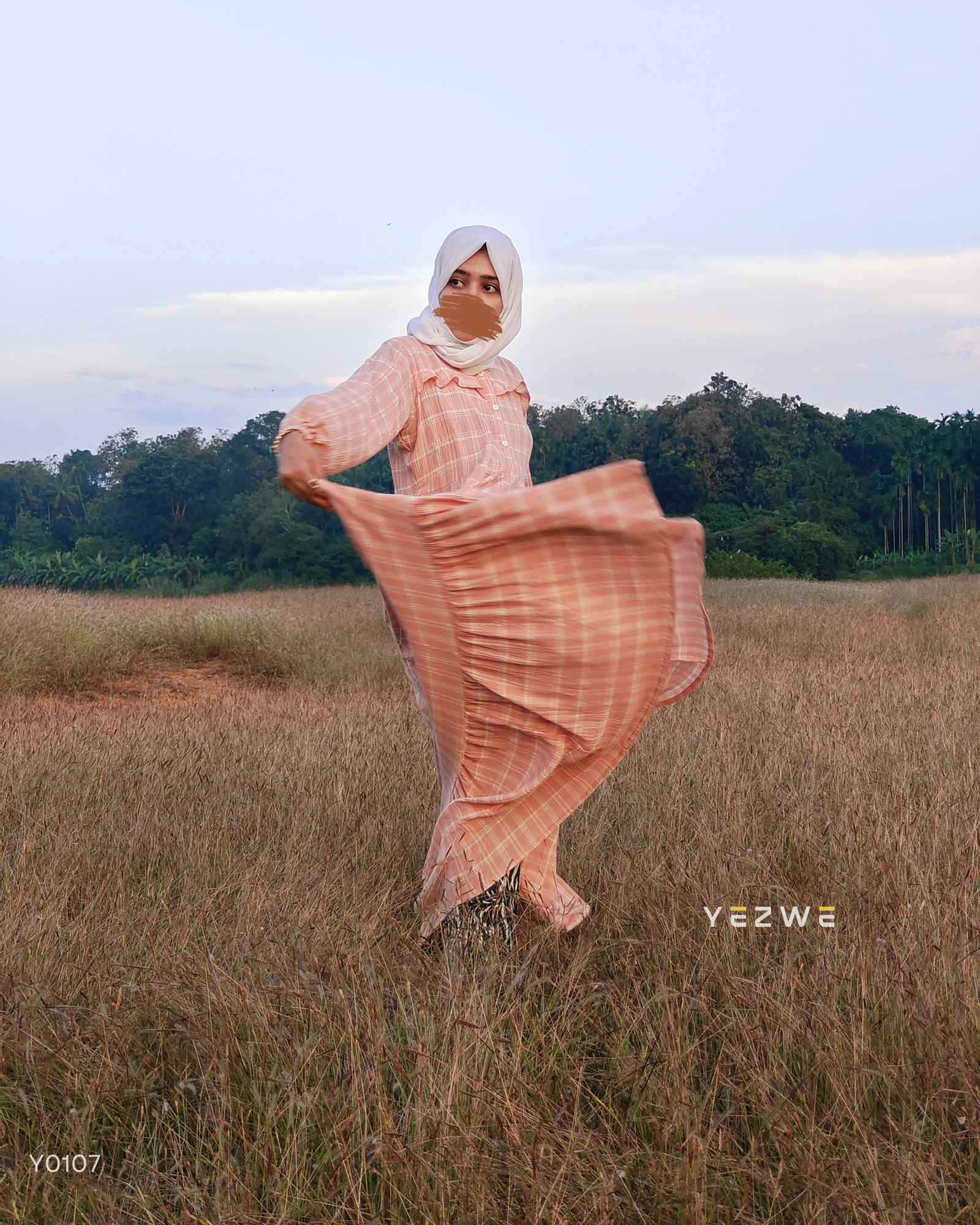Yezwe modest oversized maxi dress in peach with a flowing design, ideal for stylish comfort